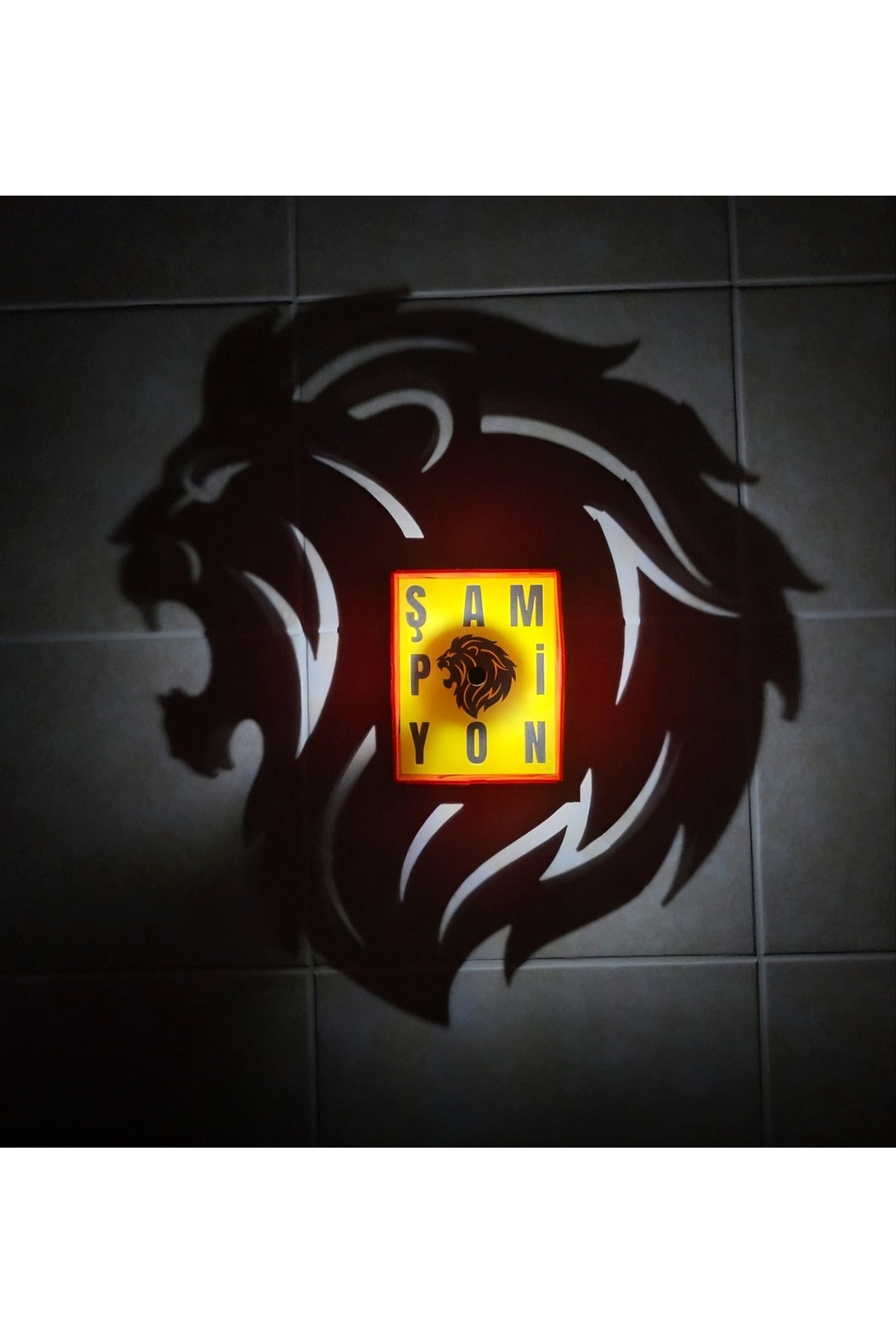 Şampiyon Aslan Gölge Lambası - Gece Lambası